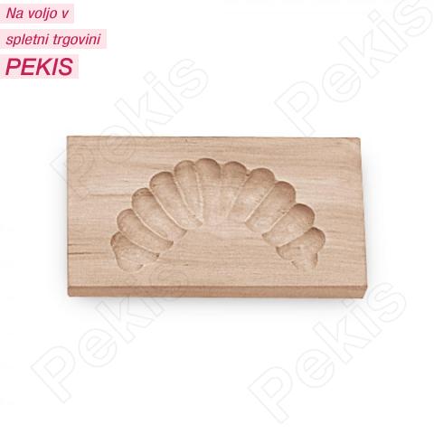 Modelček Spekulas, kifeljček 8 x 3 cm Modelček Spekulas, kifeljček 8 x 3 cm