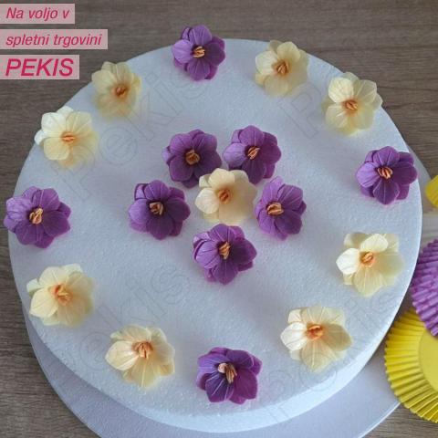 Wafer vijolične in rumene Hortenzije (3,7cm) 18 kom