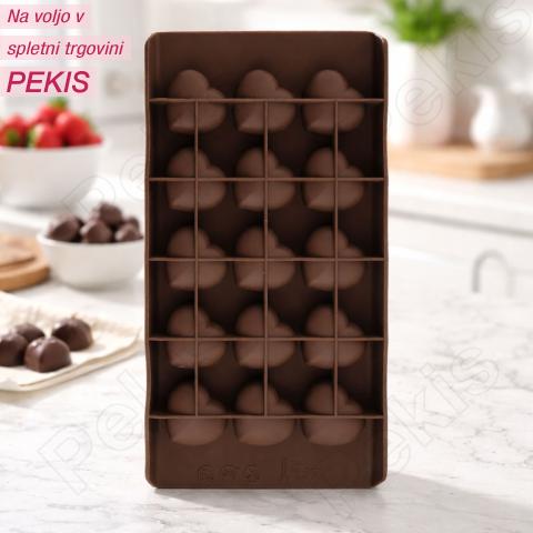 Silikonski modelček (3 cm) srčki