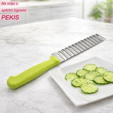 Nož z valovitim rezilom (12 cm) za dekorativno rezanje zelenjave