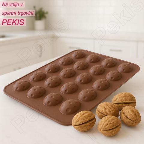 Model za orehe (20 popolnih oreščkov 4,3×4,3cm) silikon