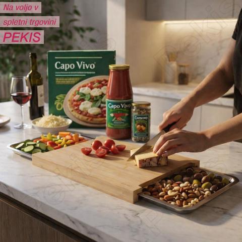 Bambusova deska s posodami – pametno sekljanje brez nereda