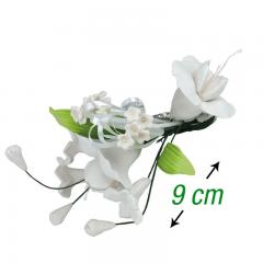  Sladkorni šopek (9cm) bele rožice z listki
