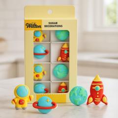 Wilton sladkorni okraski Vesoljske pustolovščine za torte (8 kosov) Wilton sladkorni okraski Vesoljske pustolovščine za torte (8 kosov)