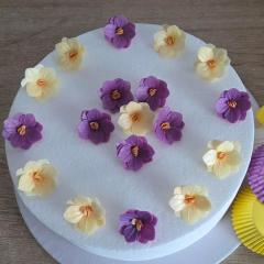 Wafer vijolične in rumene Hortenzije (3,7cm) 18 kom