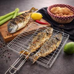 Rešetka za žar z dolgim ročajem – varna peka rib, mesa in zelenjave