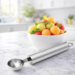 Pripomoček za izdelavo popolnih sadnih in zelenjavnih kroglic