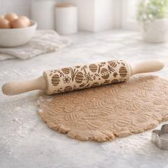 Lesen valjar za dekoracijo VELIKA NOČ 16/33 cm – nežni vzorci v naravnem testu