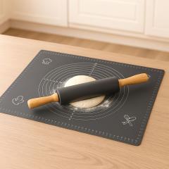 XXL silikonska podloga za testo z valjarjem – popoln komplet