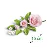 Sladkorni šopek (15cm) roza vrtnice in bele rožice z listki