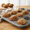 Wilton Recipe Right® nelepljiv pekač za 12 muffinov