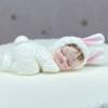 Silikonski 3D dojenček (oblečen v pleten bodi) Karen Davies